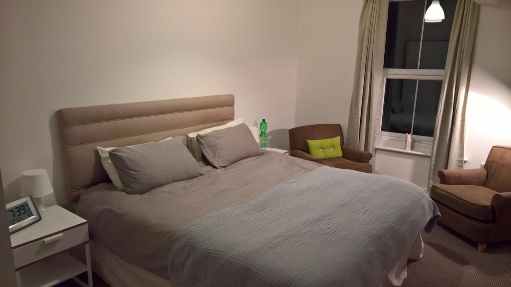 Regent Serviced Suites ดอนคาสเตอร์ ภายนอก รูปภาพ